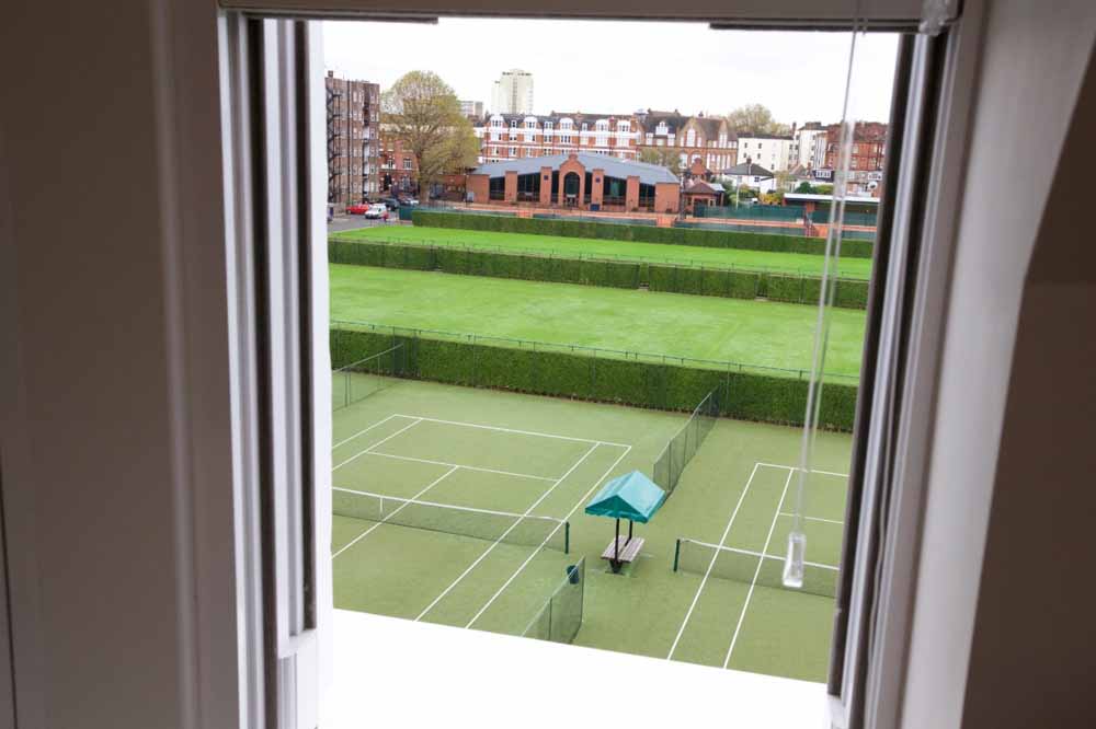 West Kensington Apartments - Tennis Court Queen's Club View 