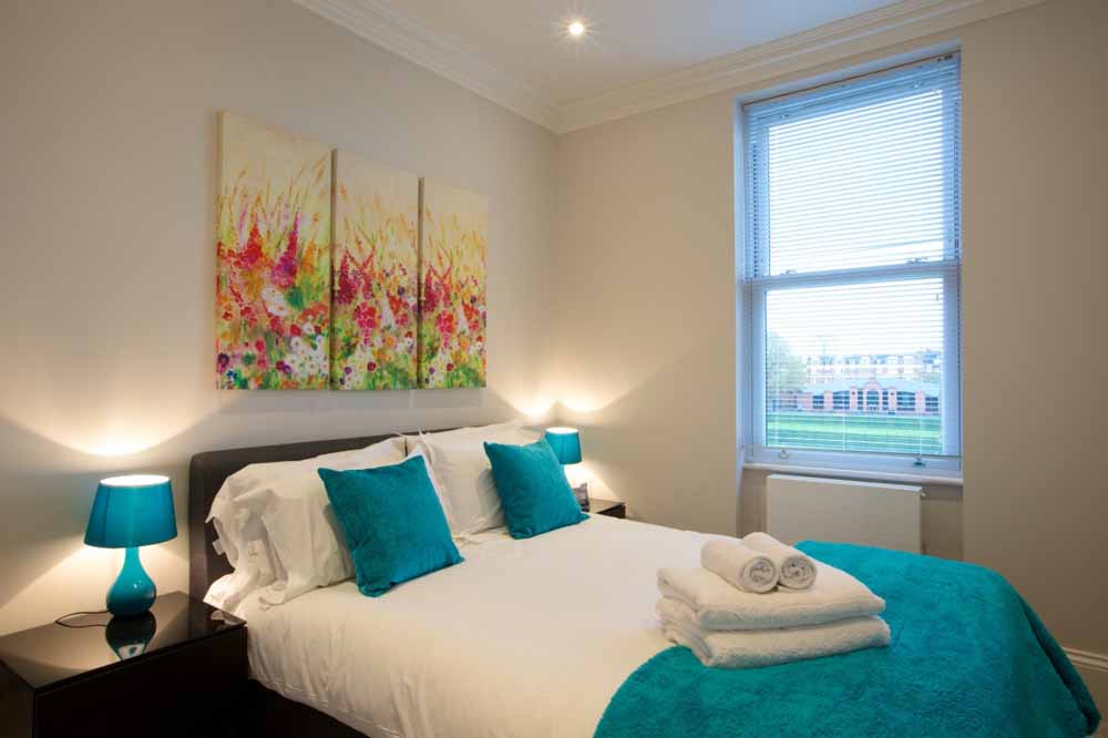 West Brompton Apartments - Bedroom
