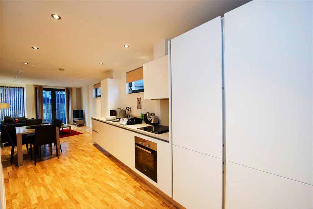 Tooley Street Apartments - Kitchen 