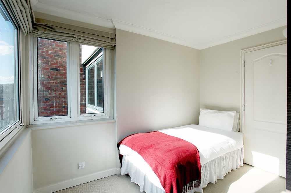Standard One Bedroom Apartment - Bedroom