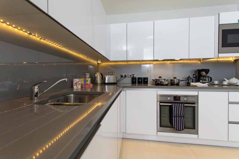 Two Bedroom Apartment - Kitchen 