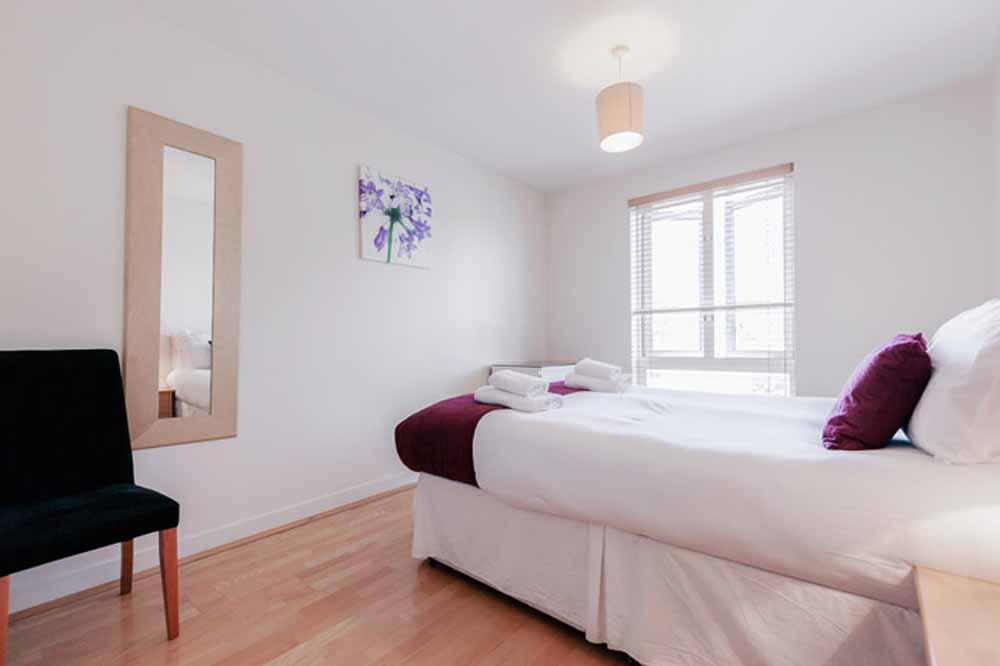 Park Lane Croydon Apartments - Bedroom